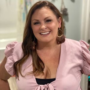 Meet your Posher, Jenny